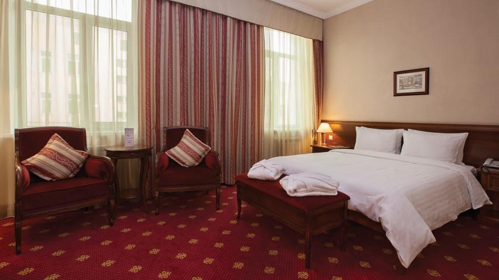 Grand Tien Shan Hotel Almaty Eksteriør billede